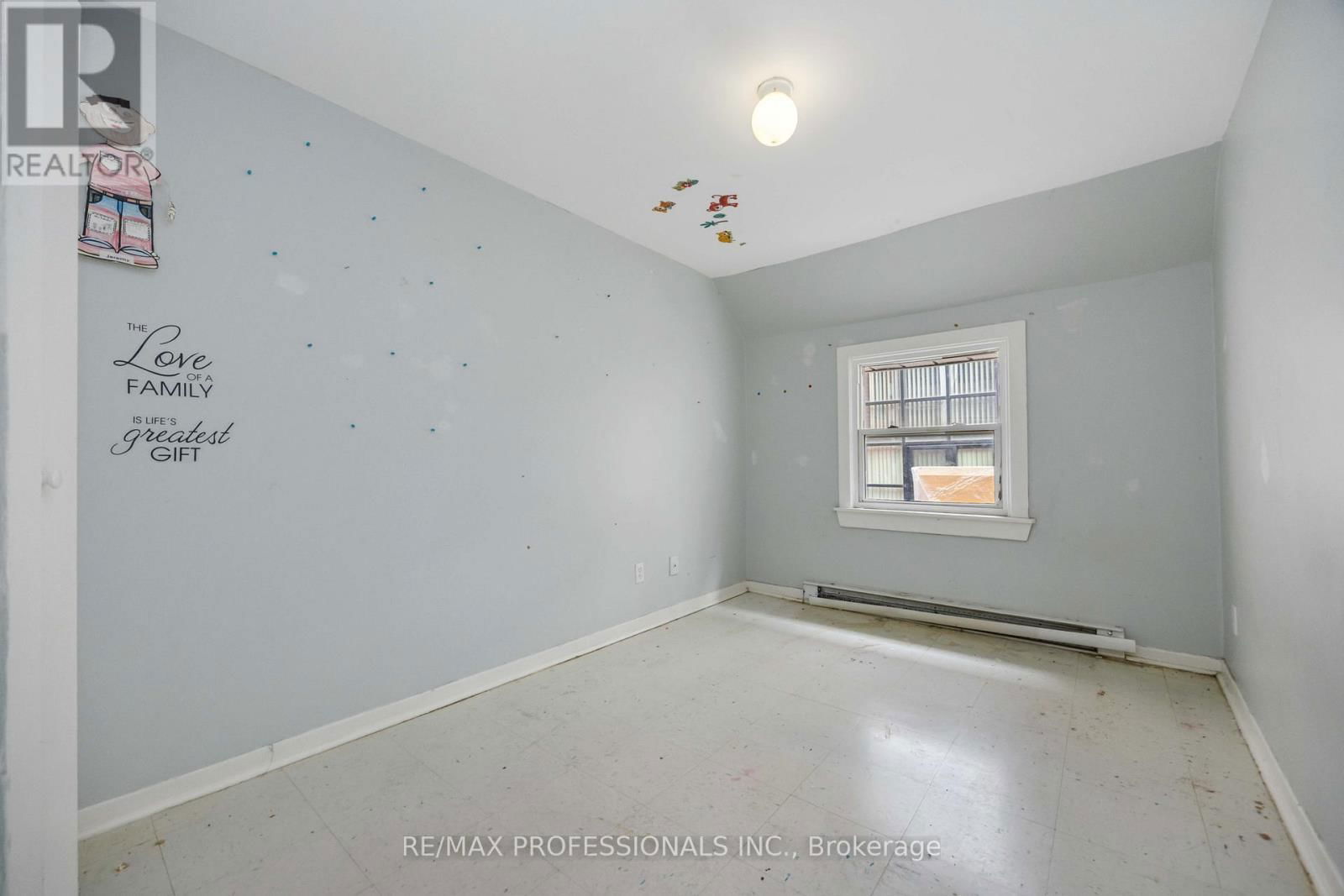 220 MAIN STREET Image 14