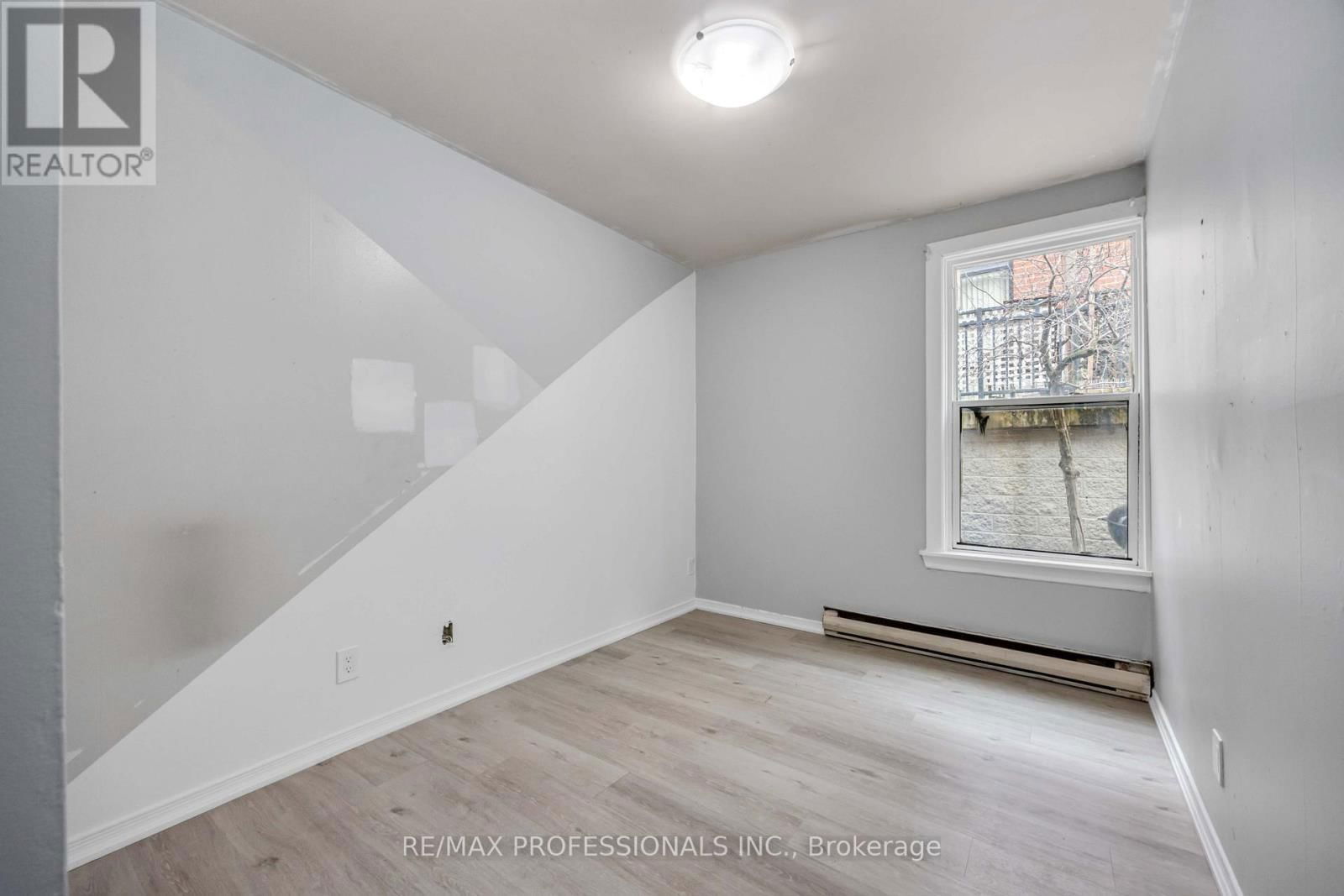 220 MAIN STREET Image 7