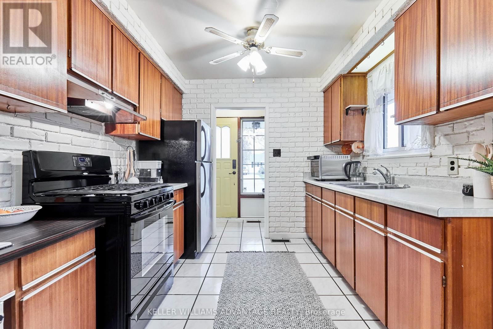 31 POPLAR ROAD Image 10