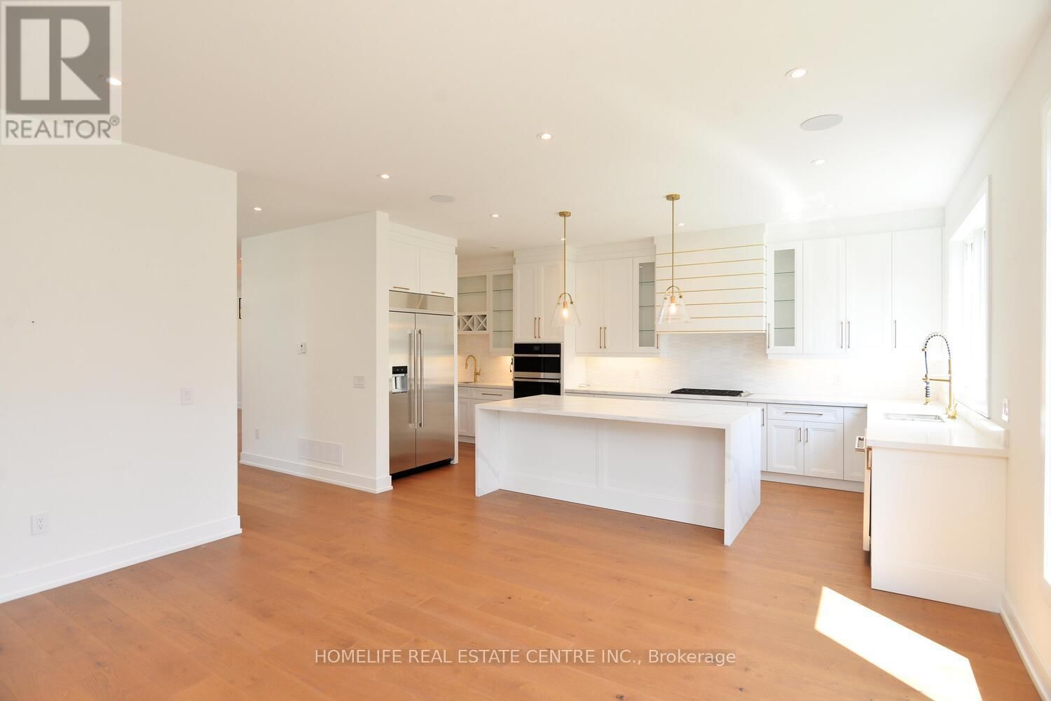1 CAMILLA CRESCENT Image 13