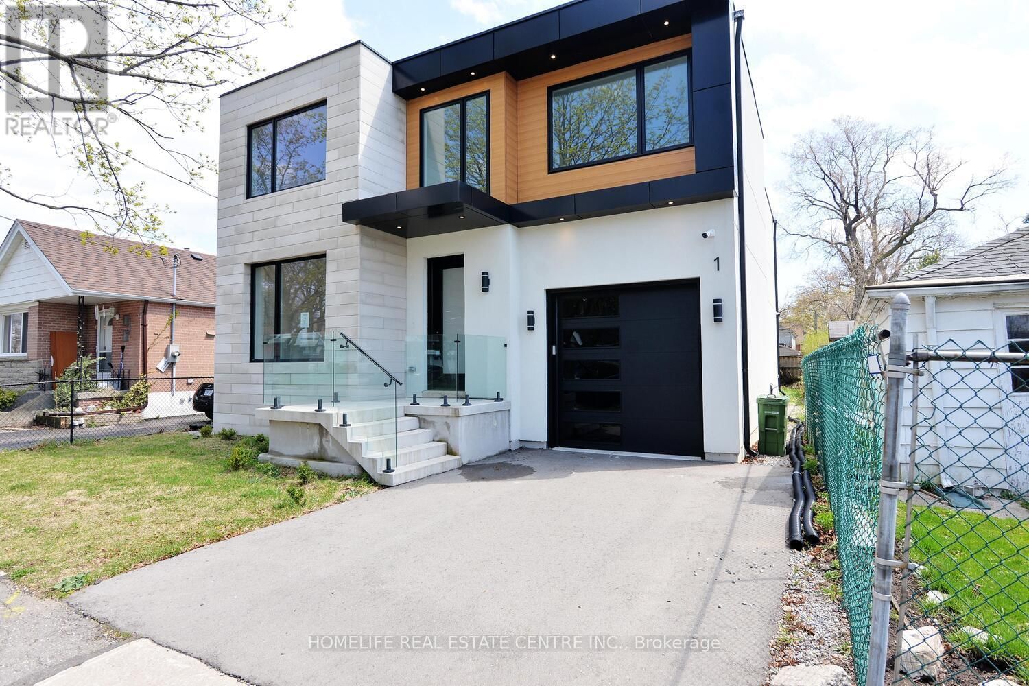 1 CAMILLA CRESCENT Image 3