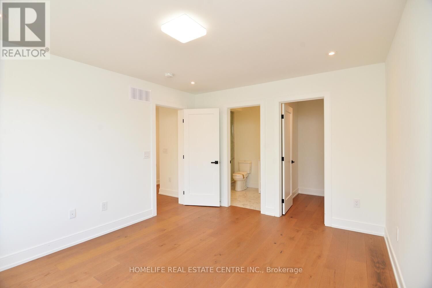 1 CAMILLA CRESCENT Image 39