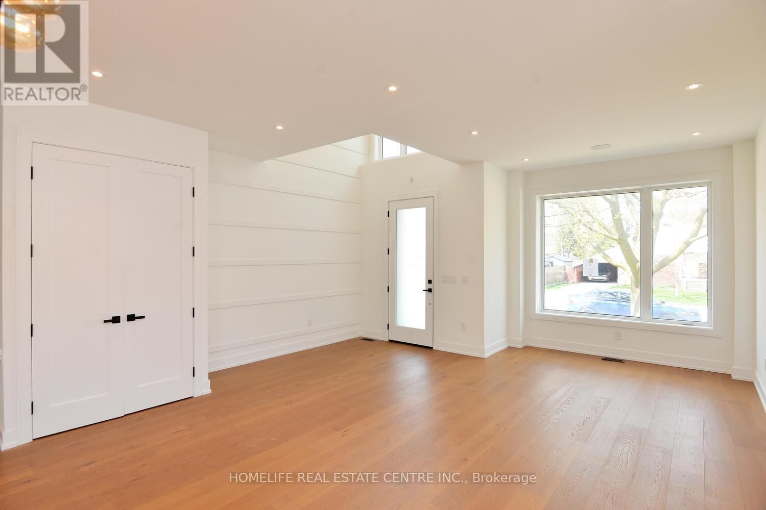 1 CAMILLA CRESCENT Image 7