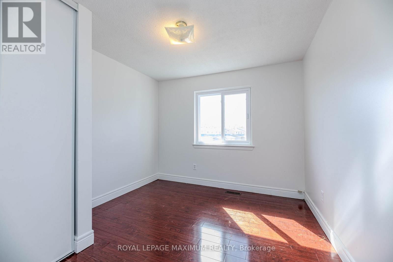 9 - 50 BLACKWELL AVENUE Image 27