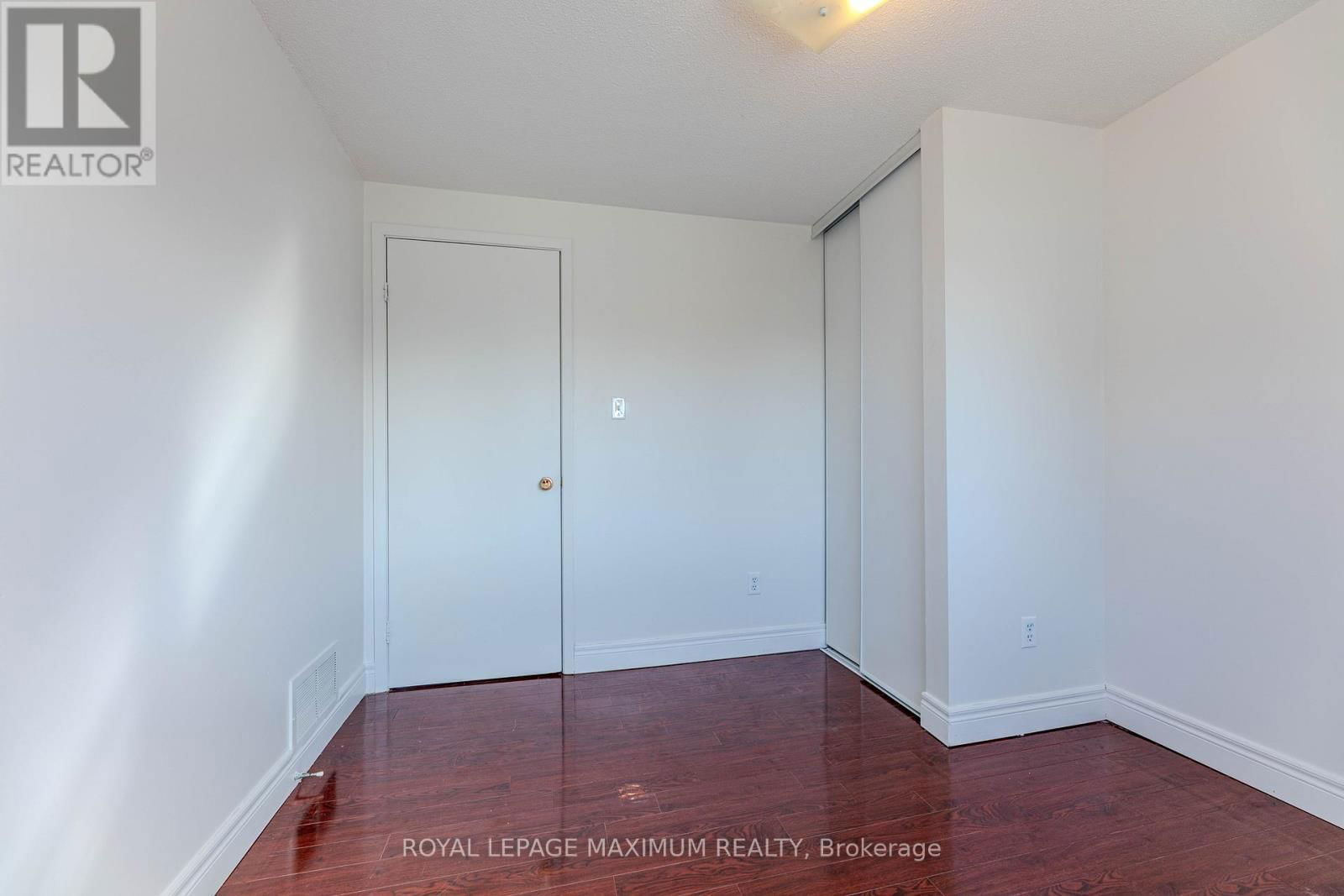 9 - 50 BLACKWELL AVENUE Image 28