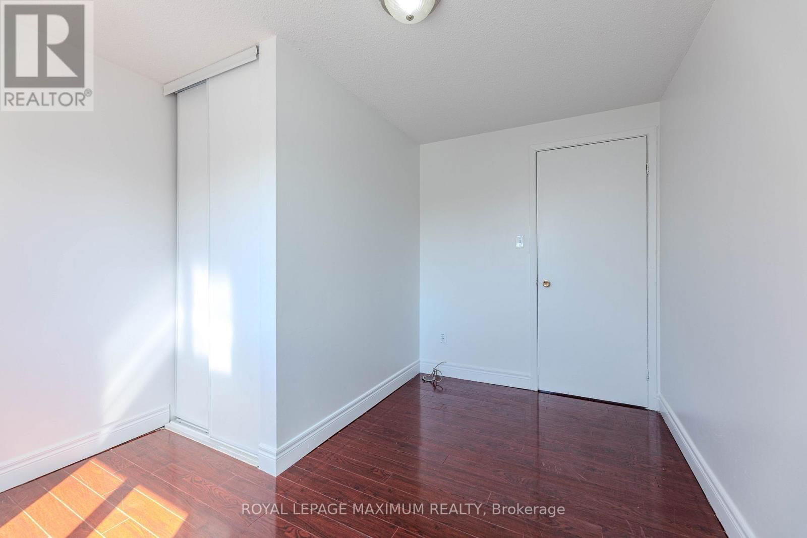 9 - 50 BLACKWELL AVENUE Image 30