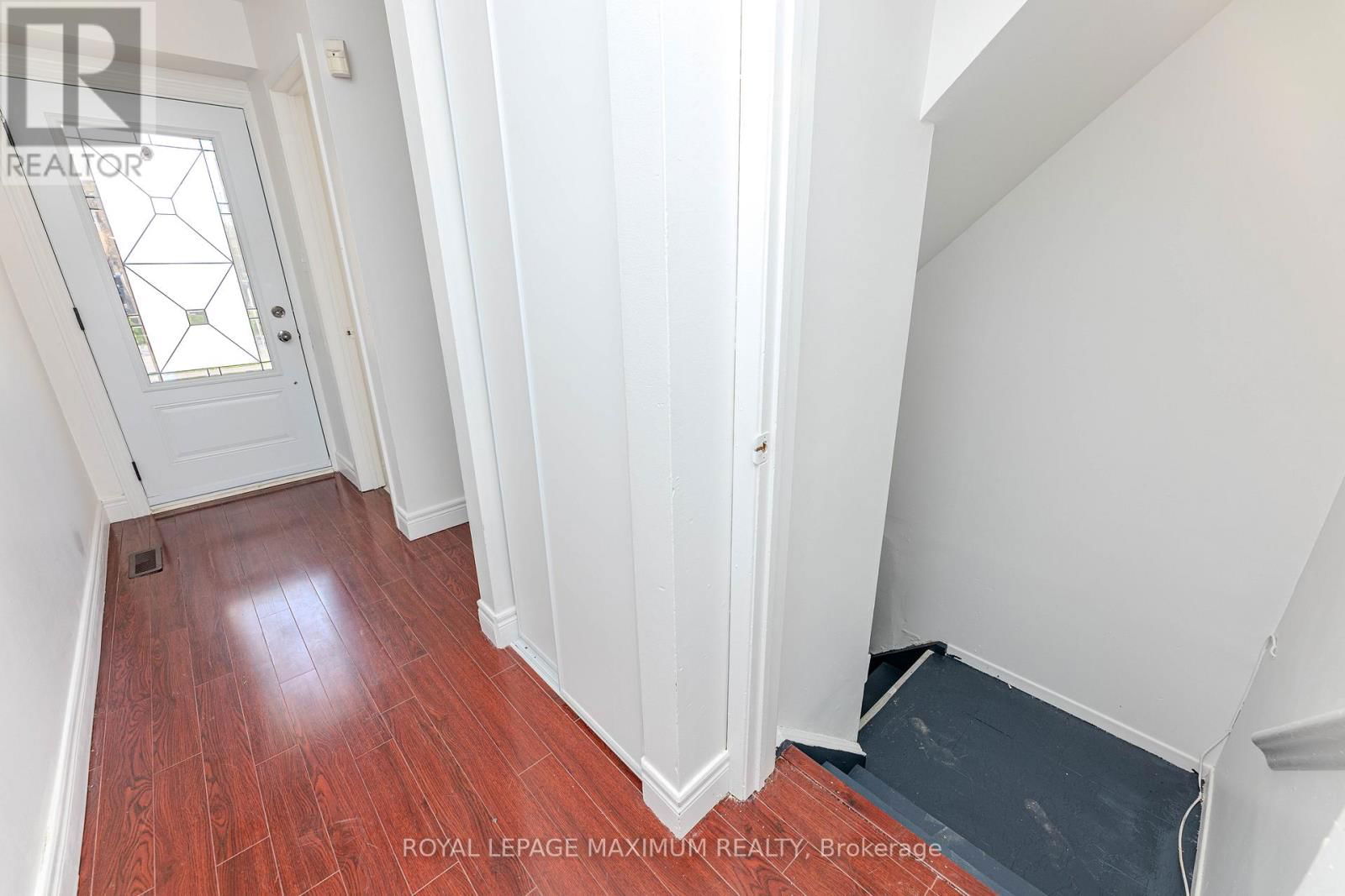 9 - 50 BLACKWELL AVENUE Image 32