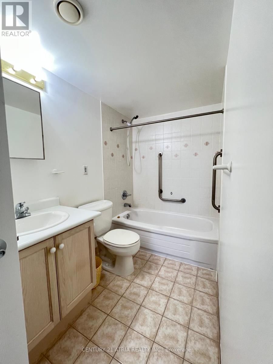 904 - 2800 WARDEN AVENUE Image 13