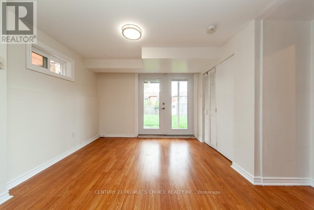 35 FERNBANK PLACE Image 16