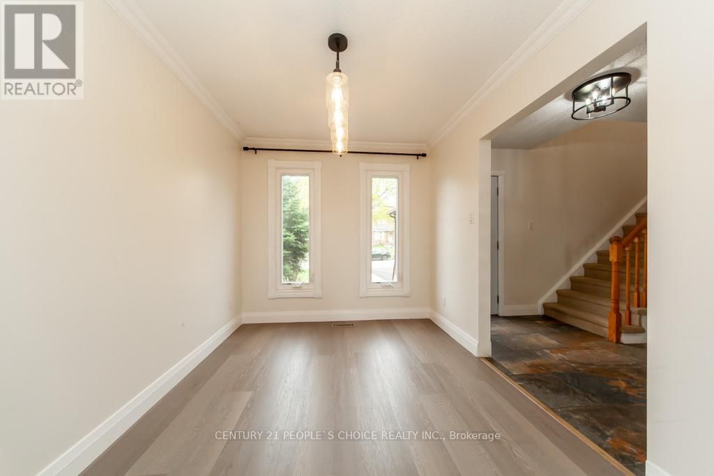 35 FERNBANK PLACE Image 2