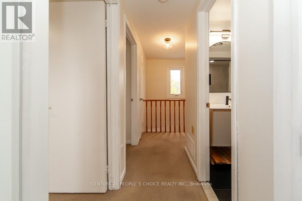 35 FERNBANK PLACE Image 33