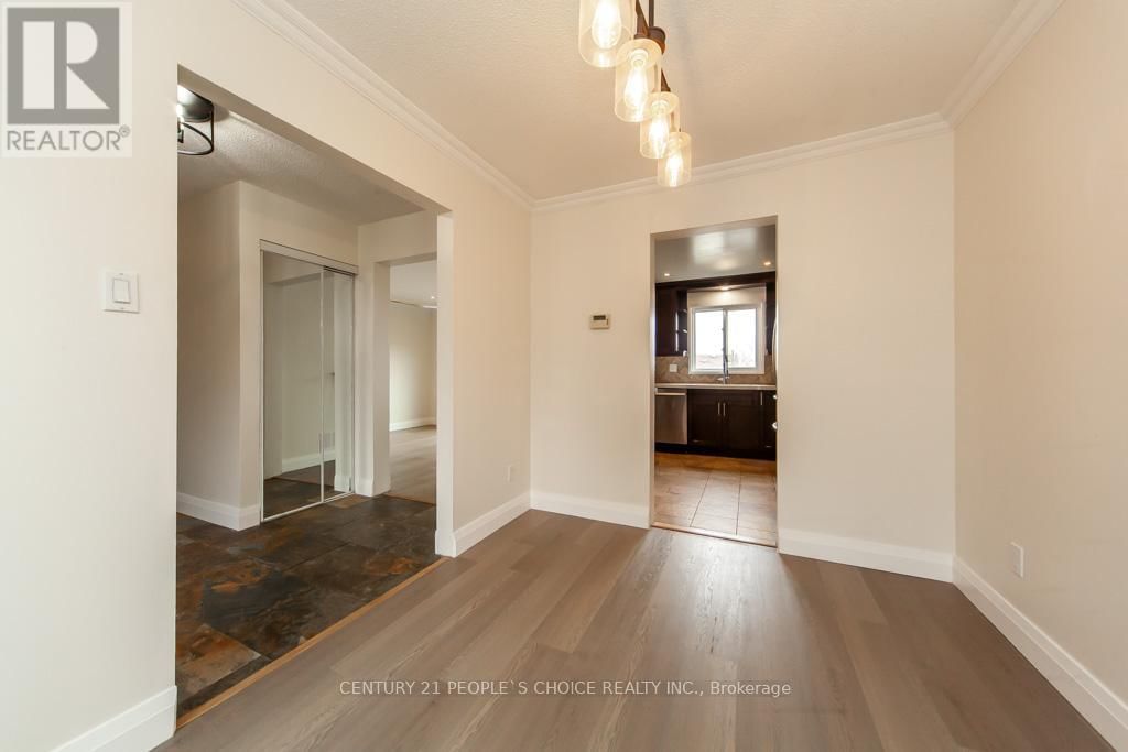 35 FERNBANK PLACE Image 47