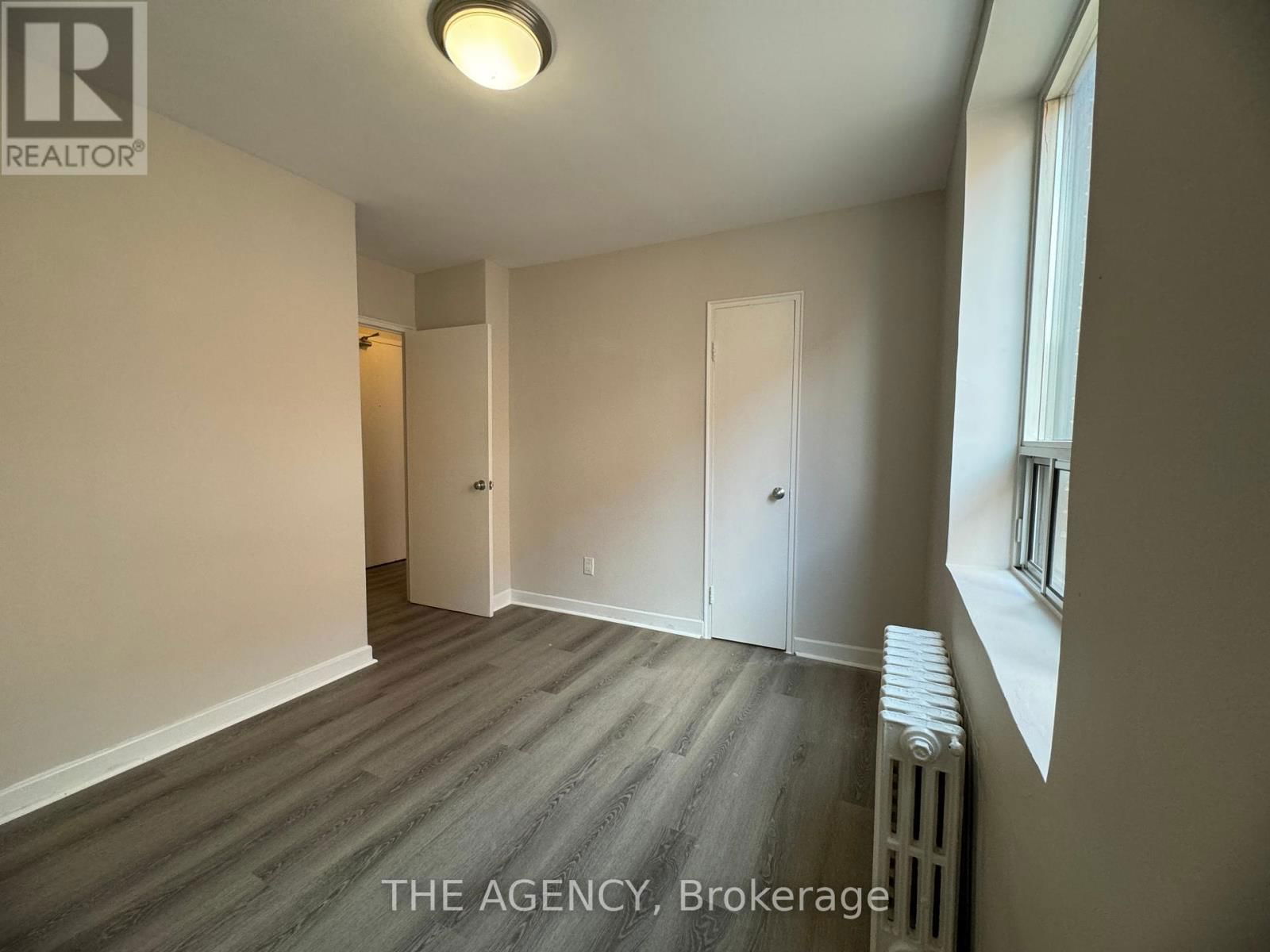 203 - 852 BROADVIEW AVENUE Image 6