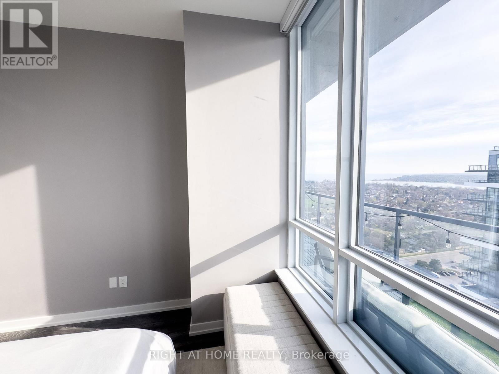 PH2804 - 1455 CELEBRATION DRIVE Image 22