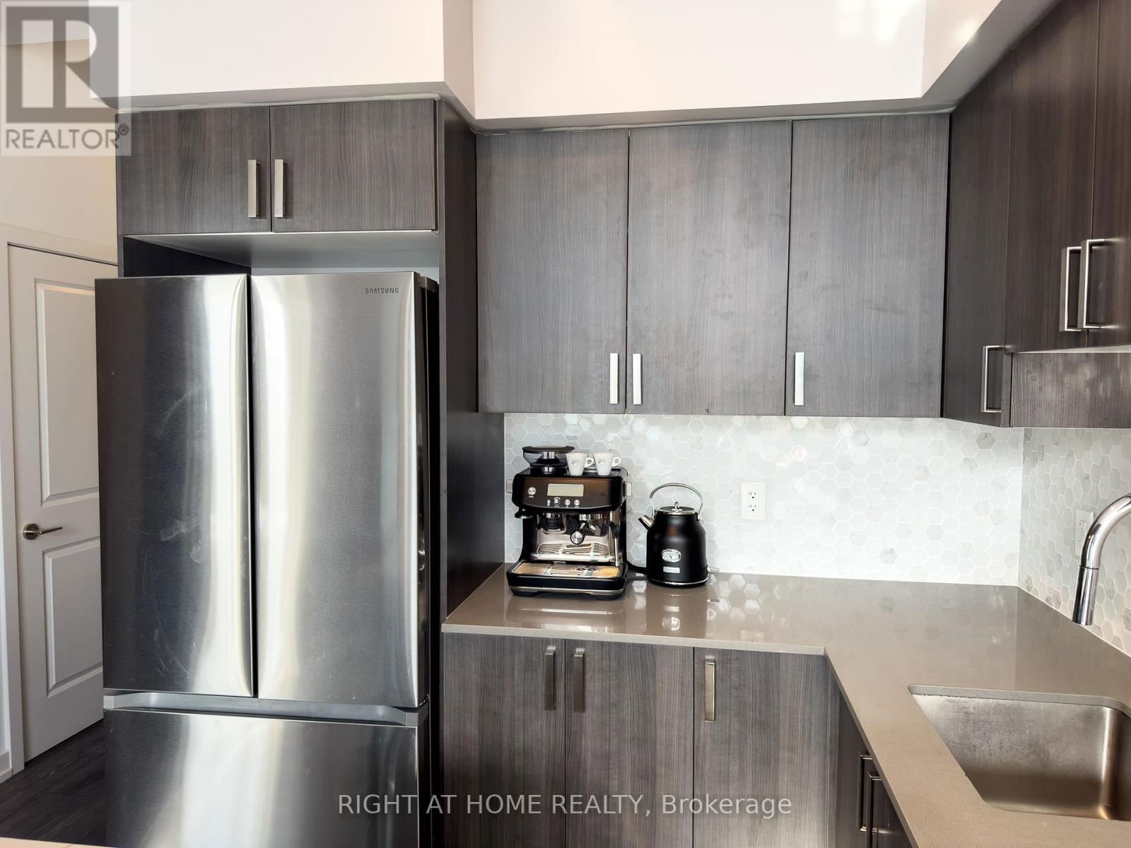 PH2804 - 1455 CELEBRATION DRIVE Image 30