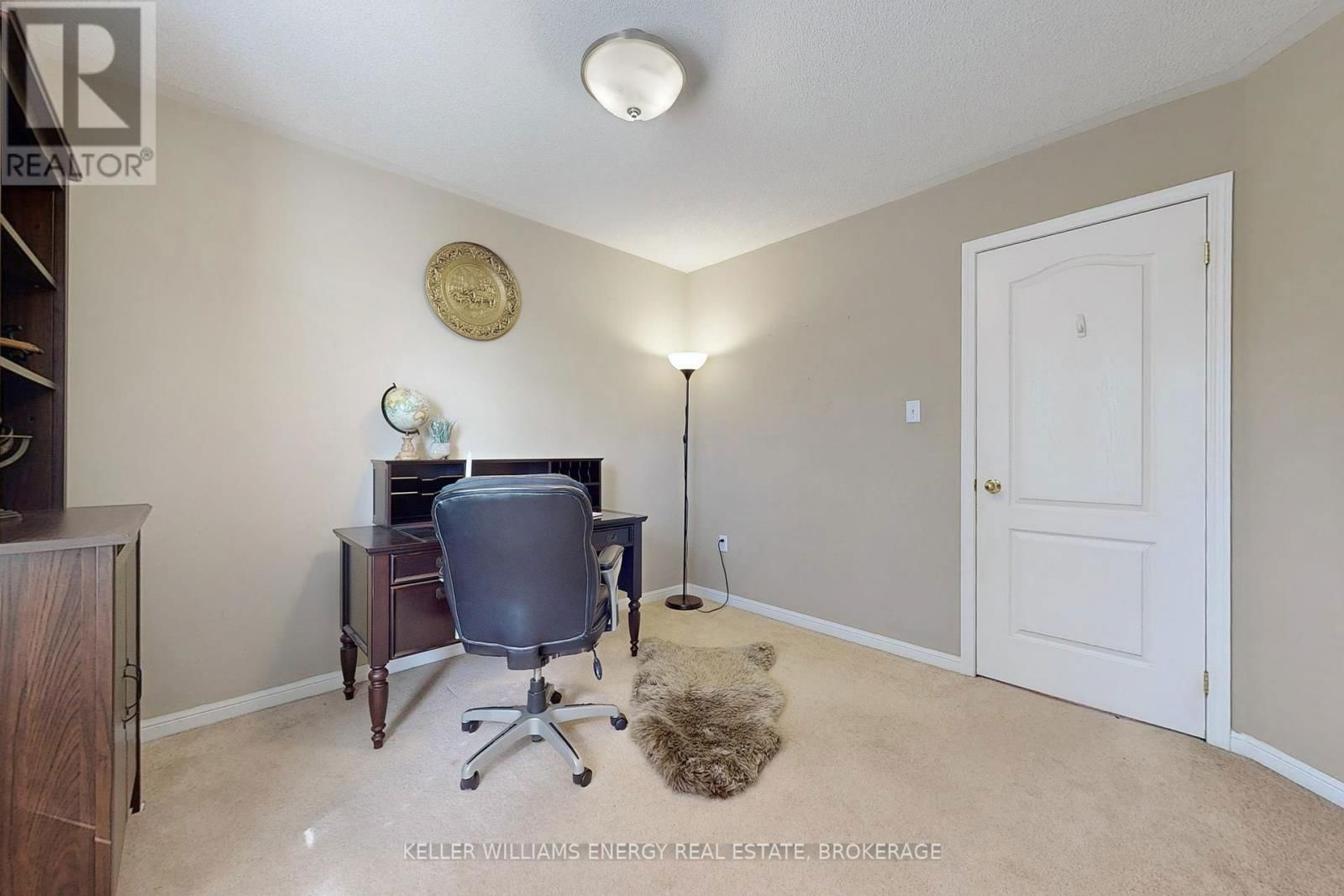 55 BARKDALE WAY Image 25