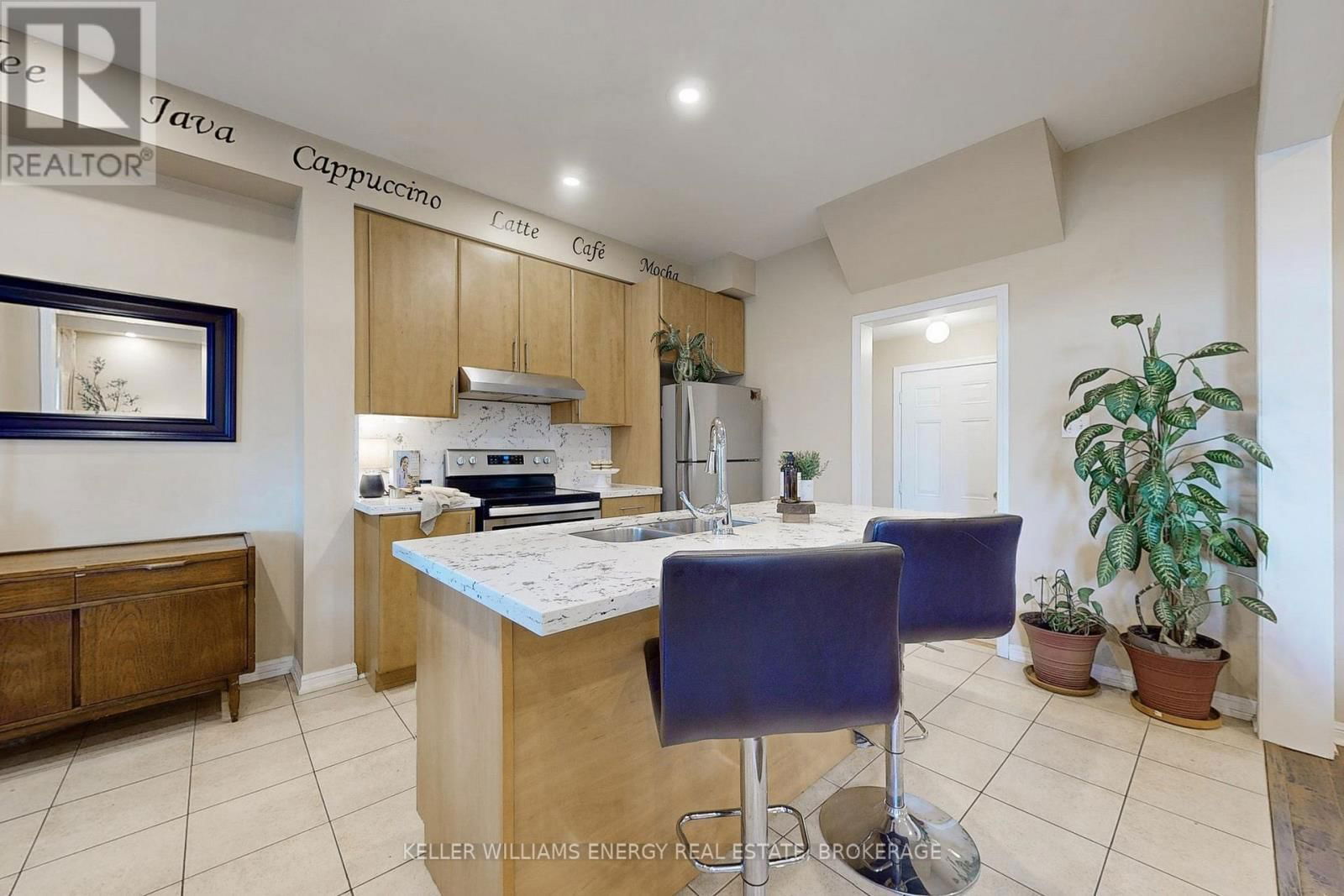55 BARKDALE WAY Image 8