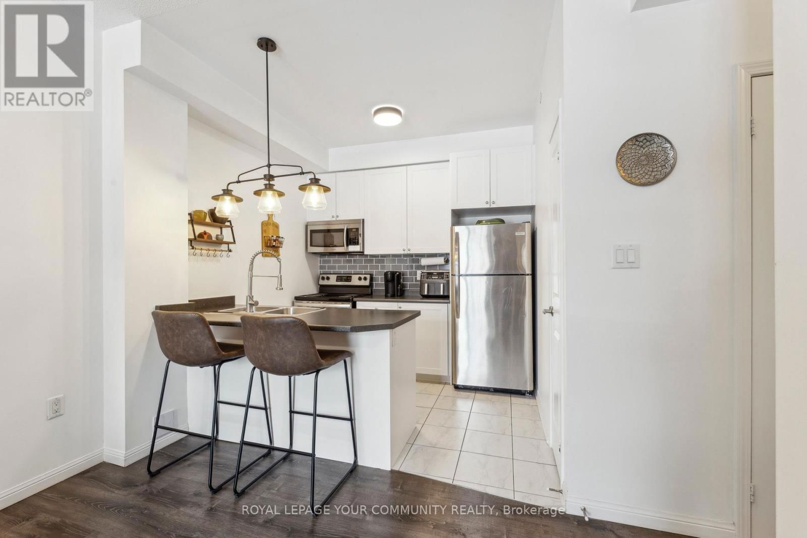 102 - 80 ASPEN SPRINGS DRIVE Image 10