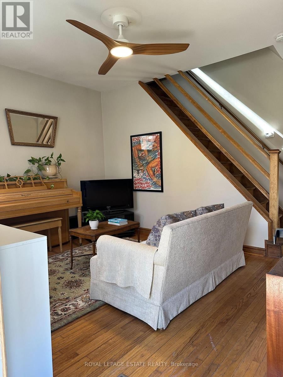 14 CASSELS AVENUE Image 3