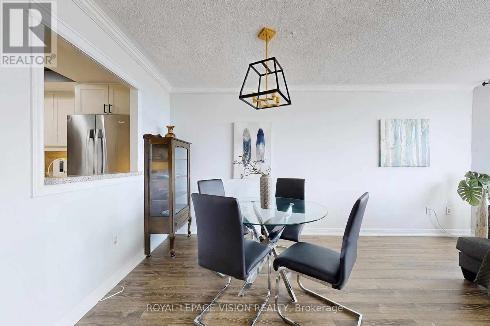 401 - 20 DEAN PARK Image 9