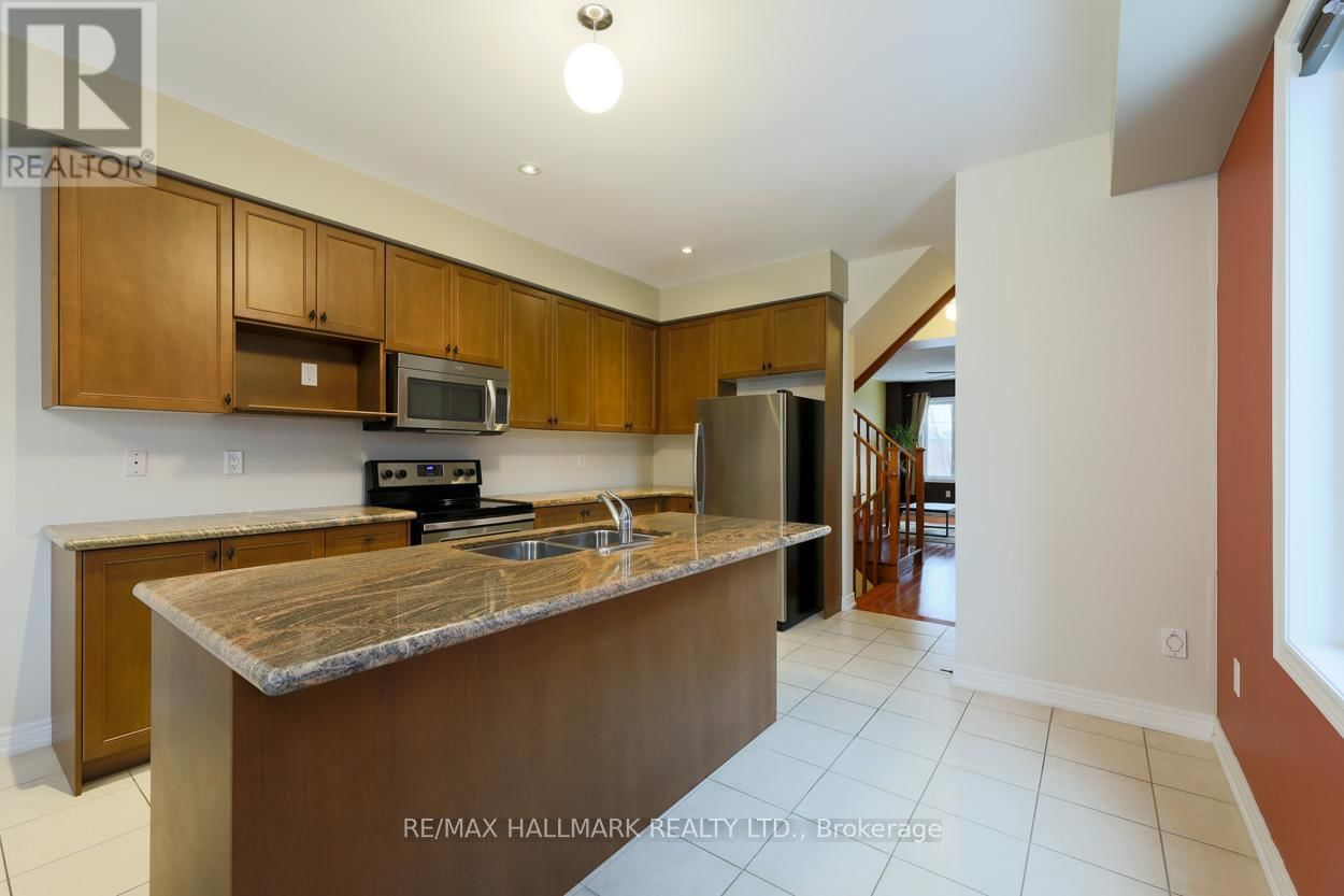 22 BELANGER CRESCENT Image 4