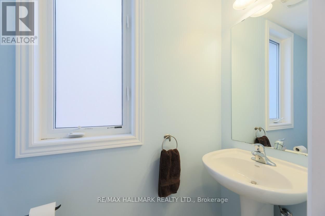 22 BELANGER CRESCENT Image 7