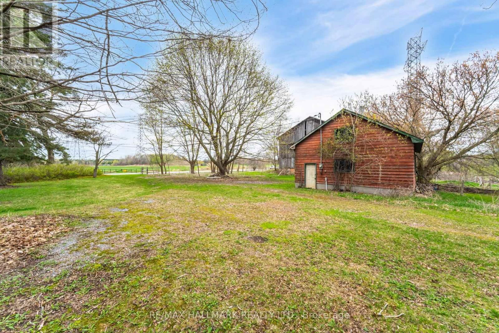 2405 AUDLEY ROAD NORTH Image 17
