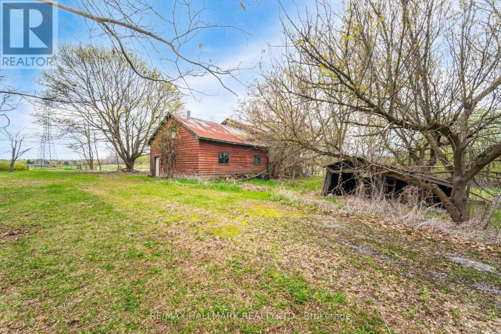 2405 AUDLEY ROAD NORTH Image 22