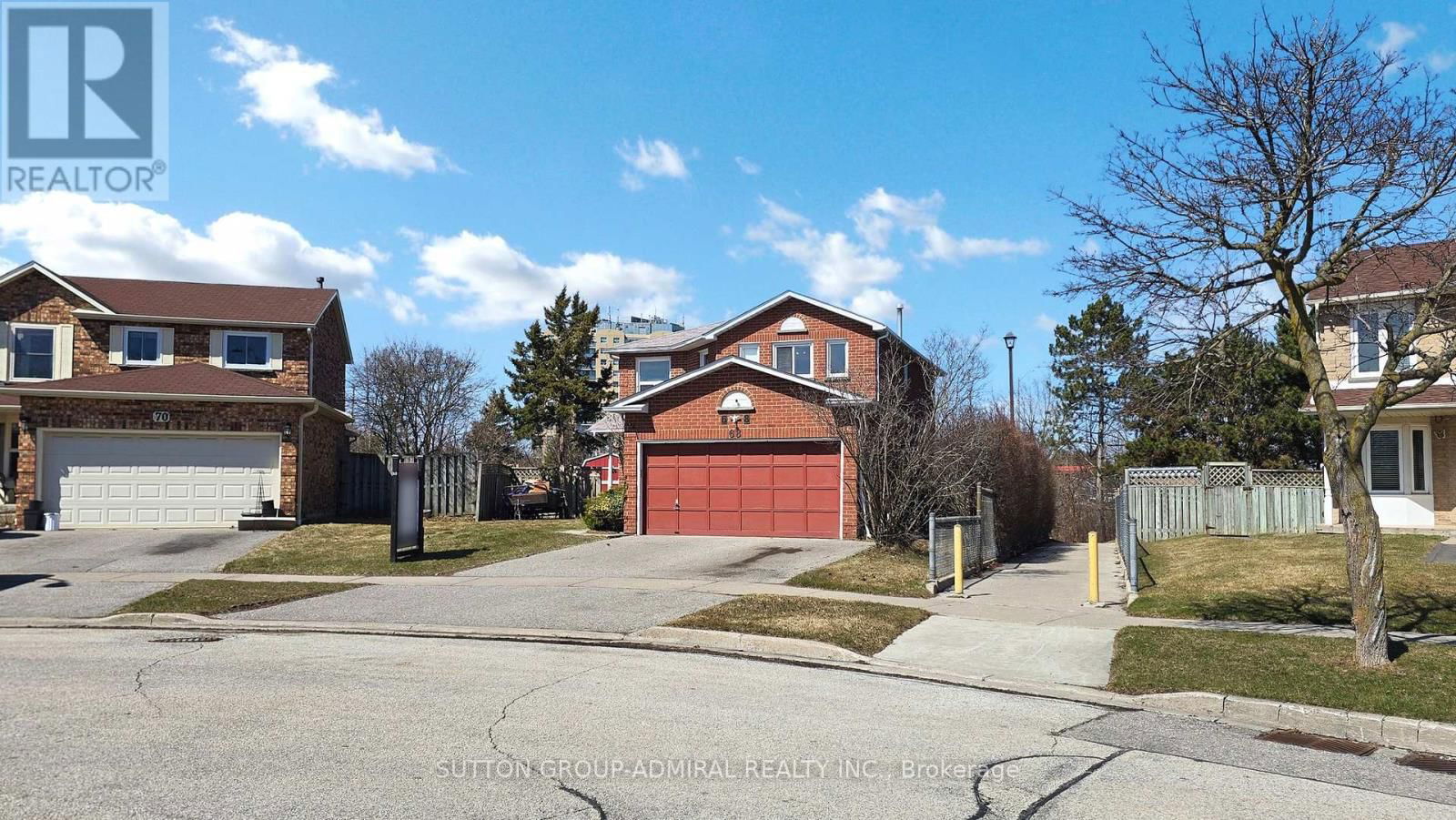68 PATTERSON CRESCENT Image 2