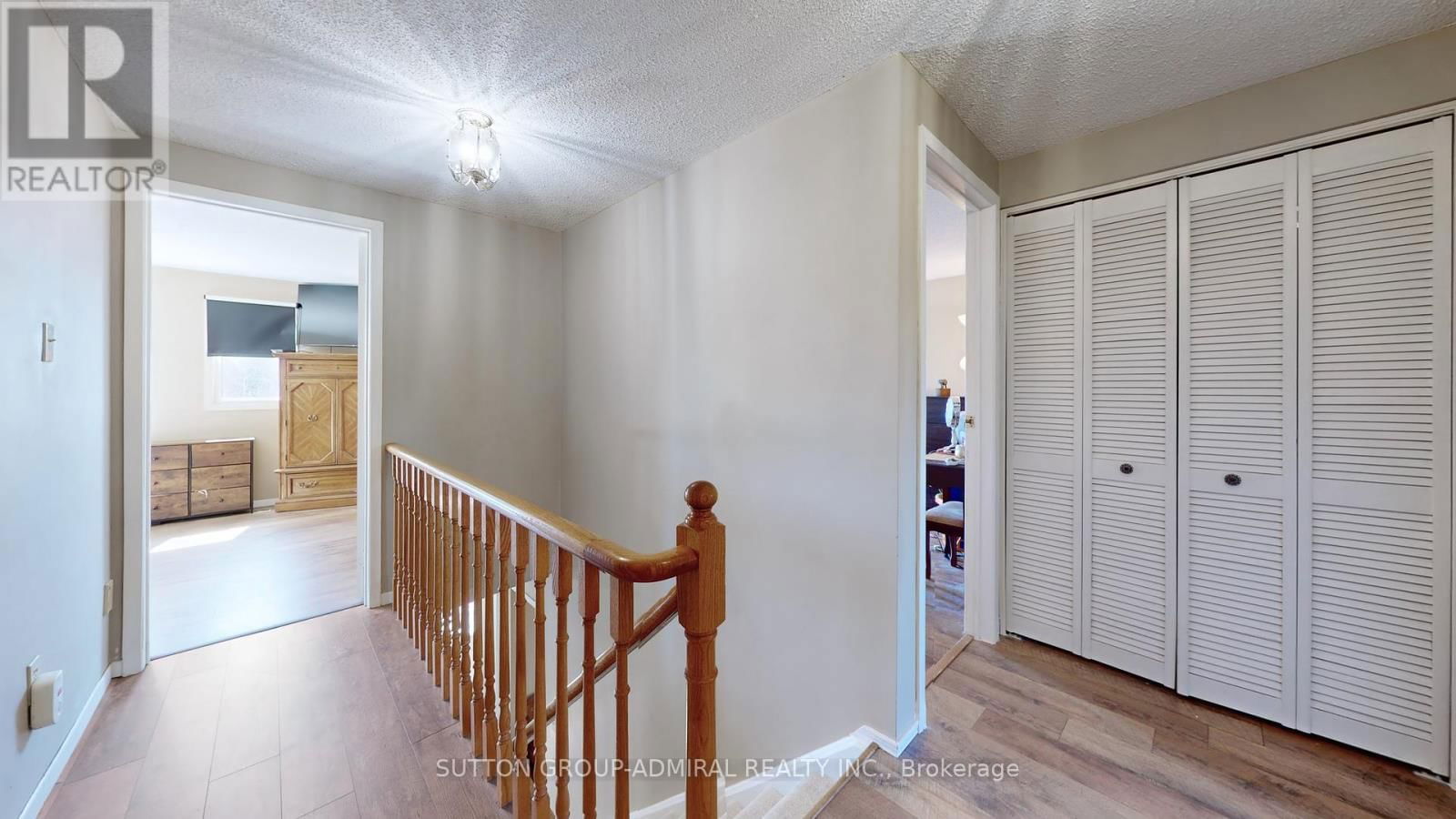 68 PATTERSON CRESCENT Image 21