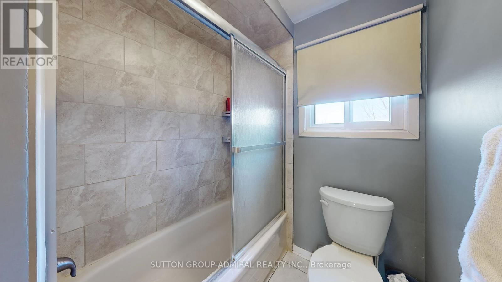 68 PATTERSON CRESCENT Image 39