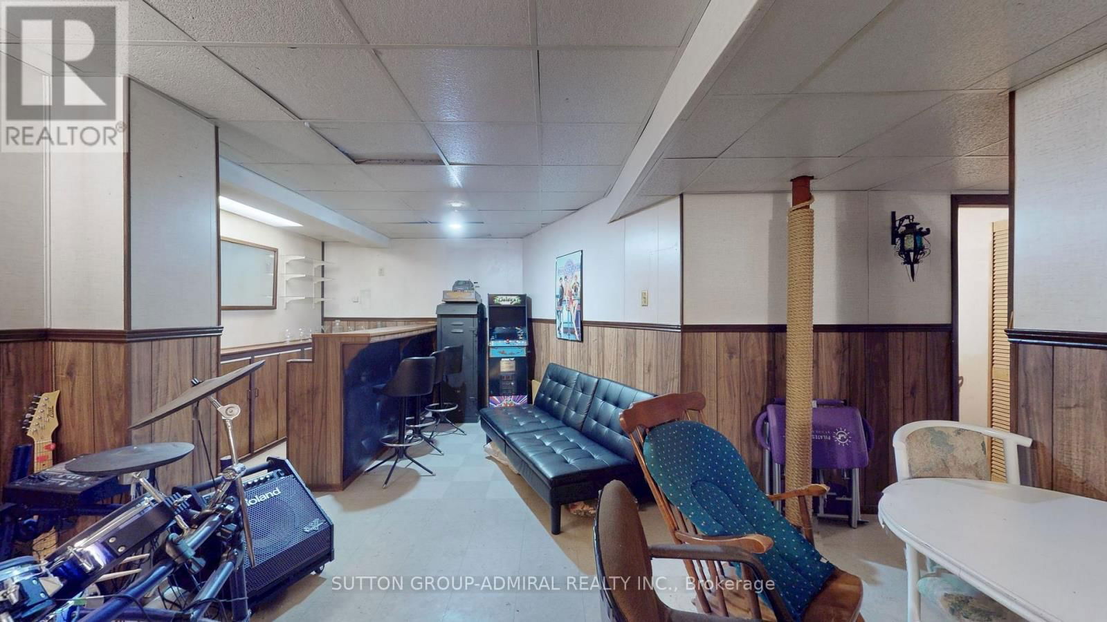 68 PATTERSON CRESCENT Image 43