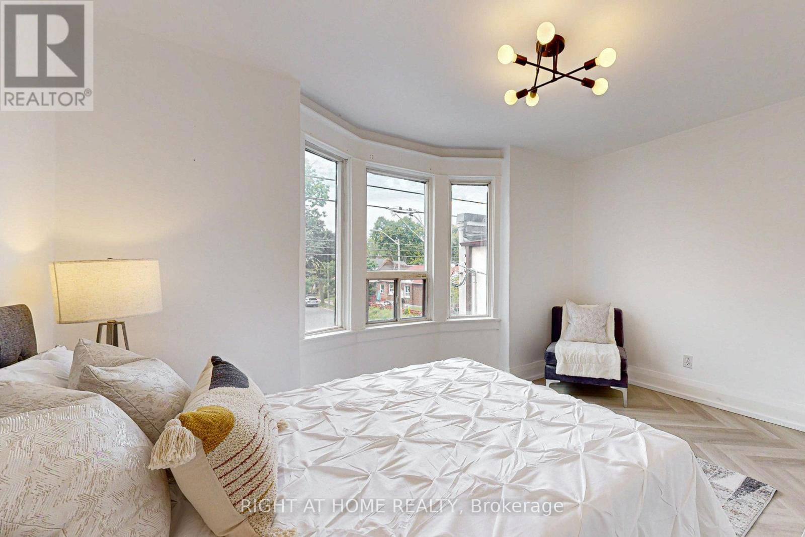 1055 WOODBINE AVENUE Image 7