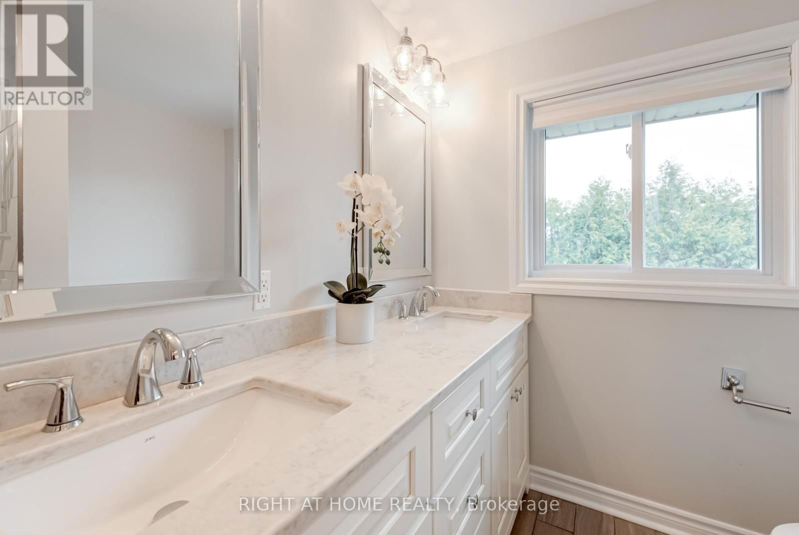 853 FERNHILL BOULEVARD Image 22