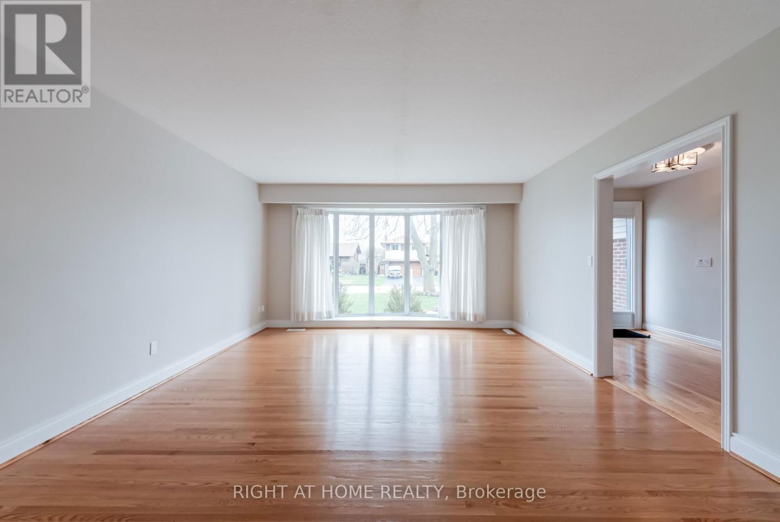 853 FERNHILL BOULEVARD Image 6