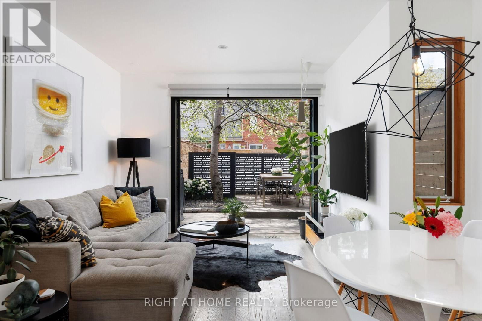 128 HAMILTON STREET Image 17