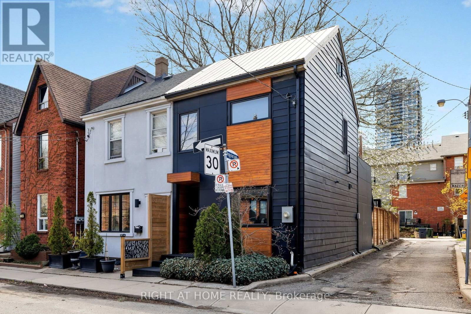 128 HAMILTON STREET Image 2