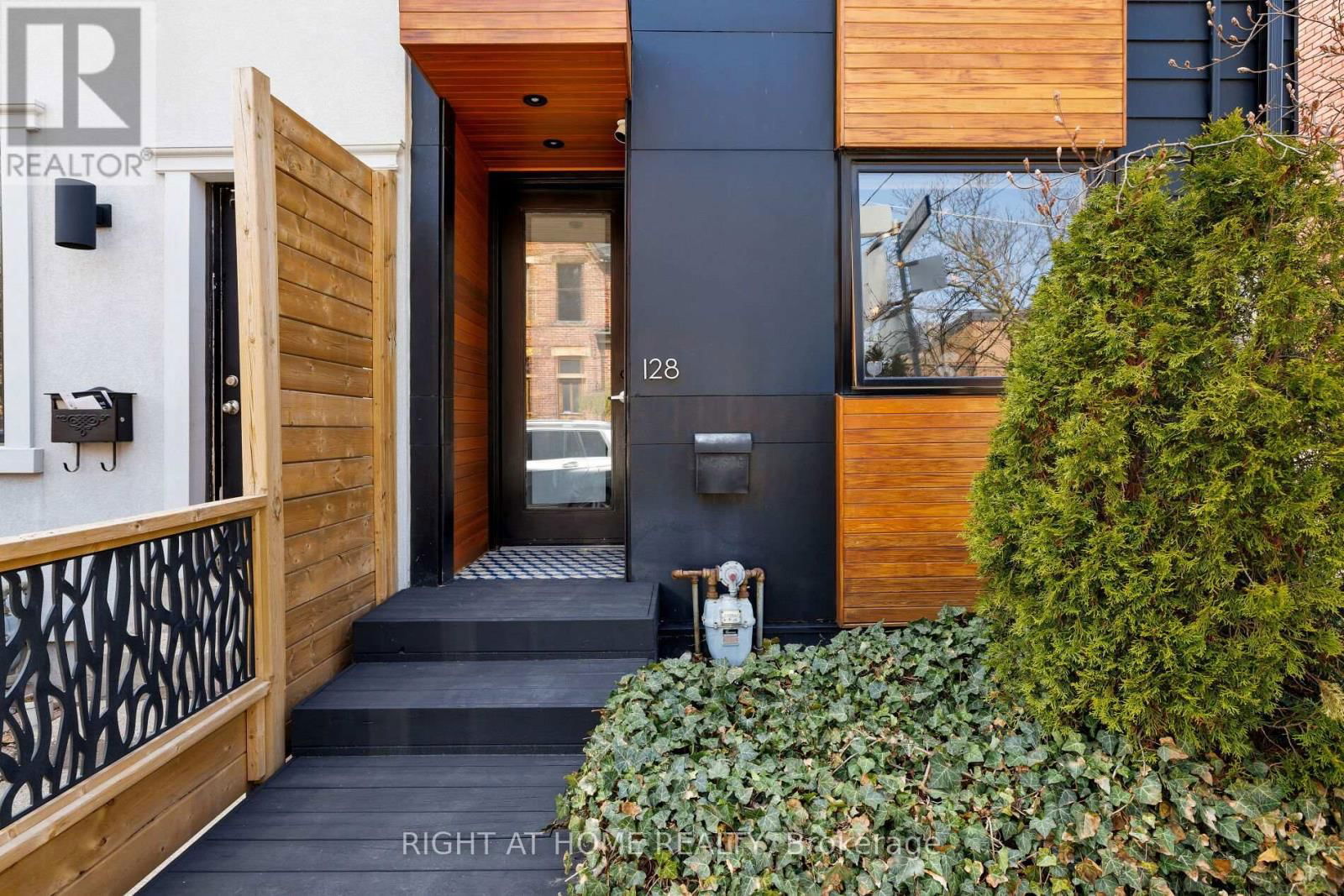 128 HAMILTON STREET Image 3