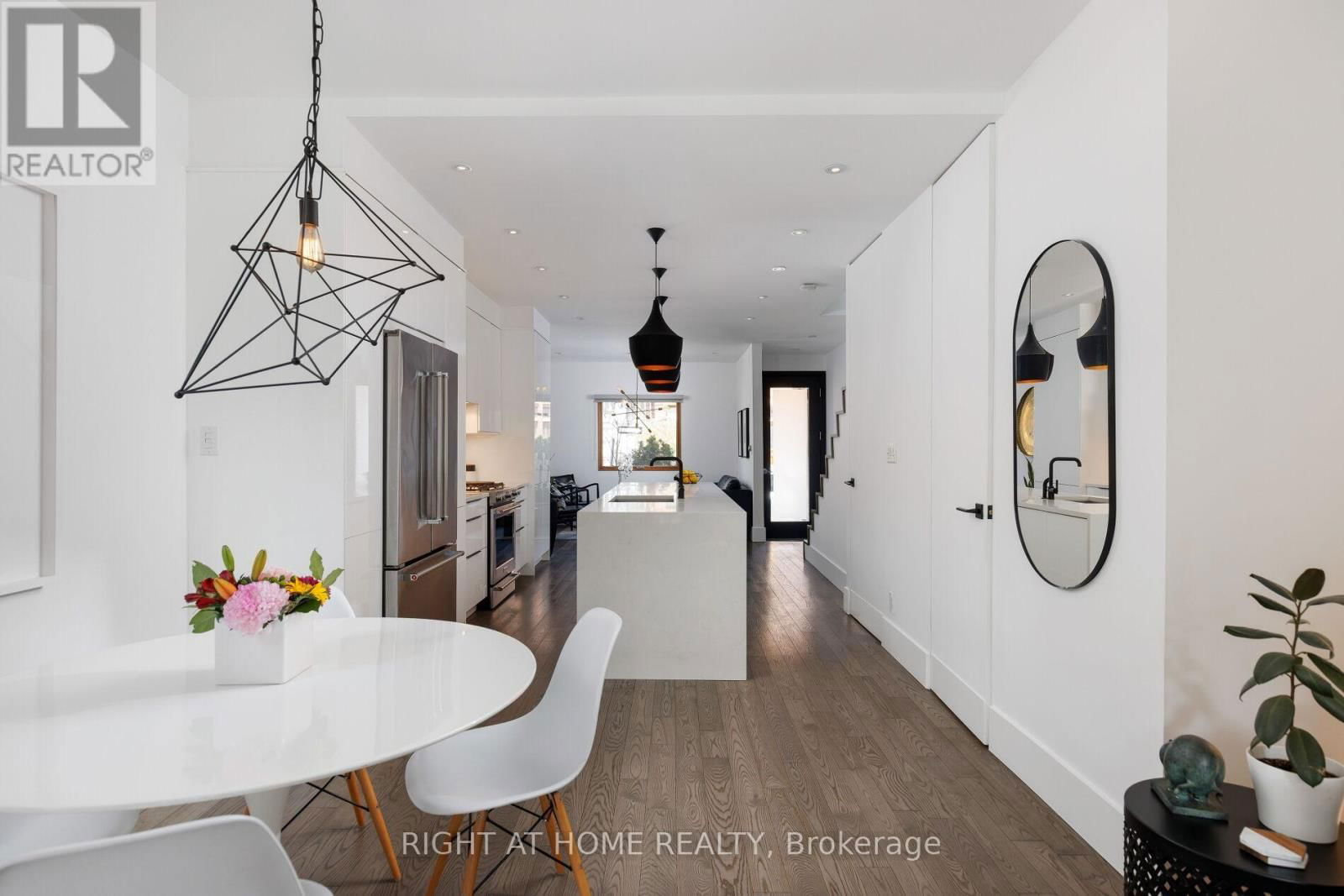 128 HAMILTON STREET Image 30