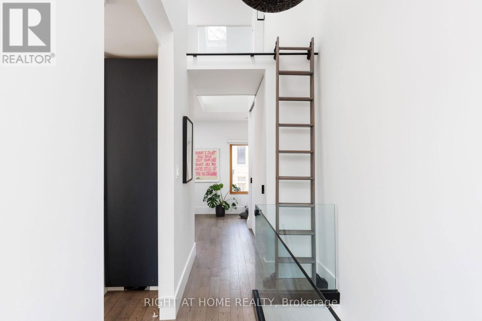 128 HAMILTON STREET Image 36
