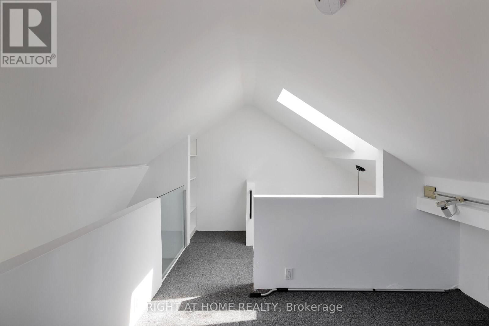 128 HAMILTON STREET Image 44