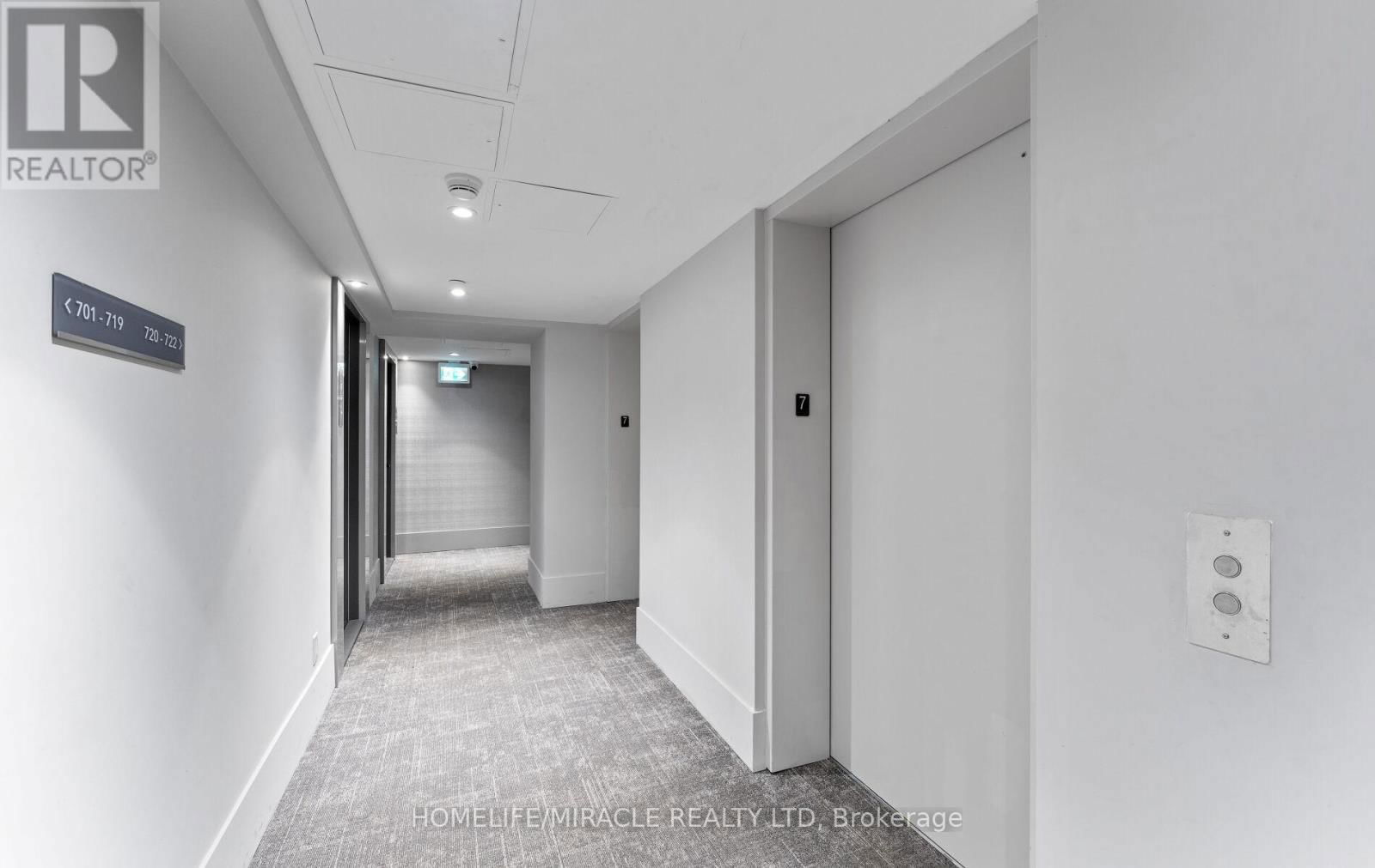 720 - 2033 KENNEDY ROAD Image 10