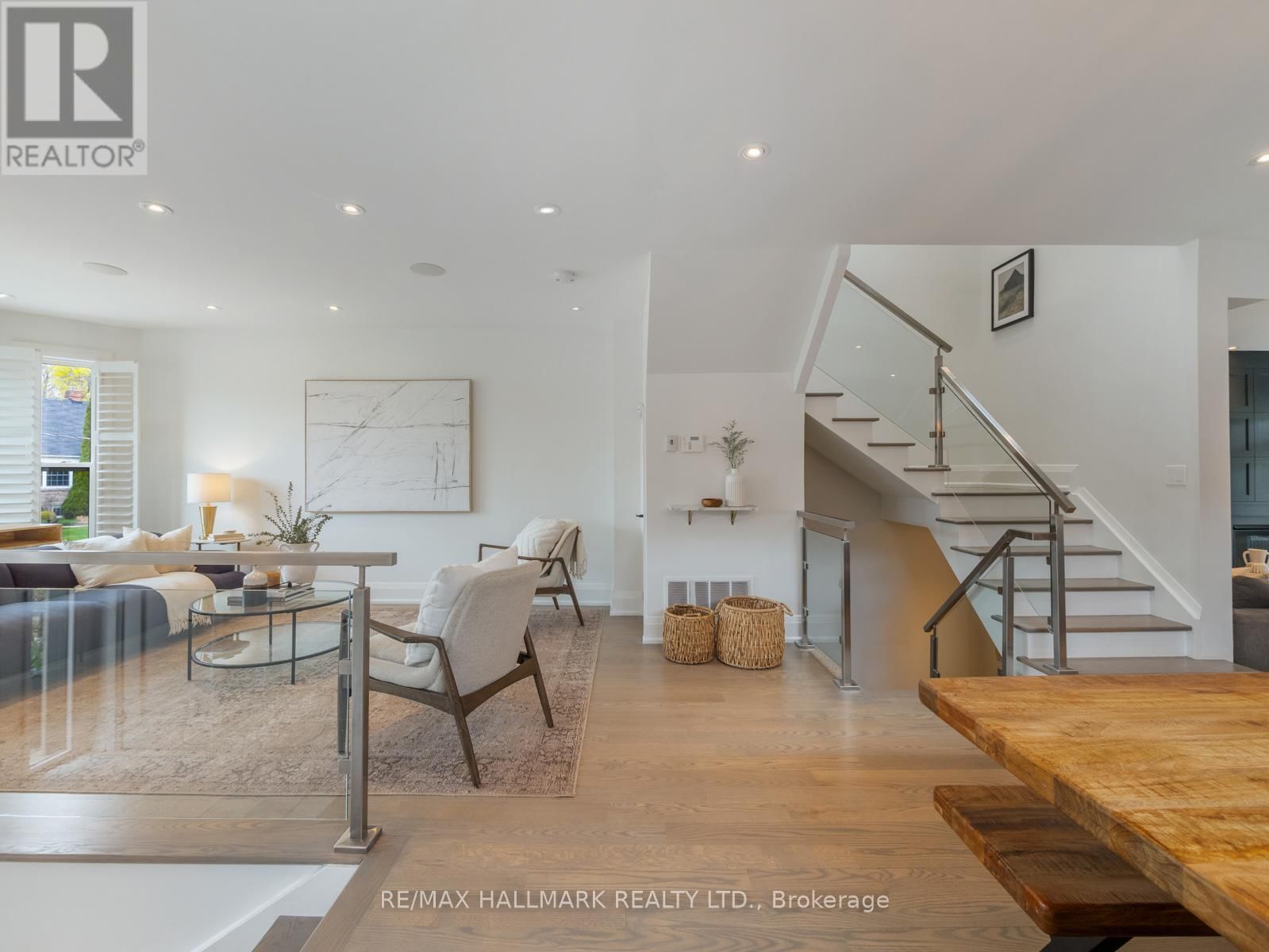 25 PARKLAND ROAD Image 9