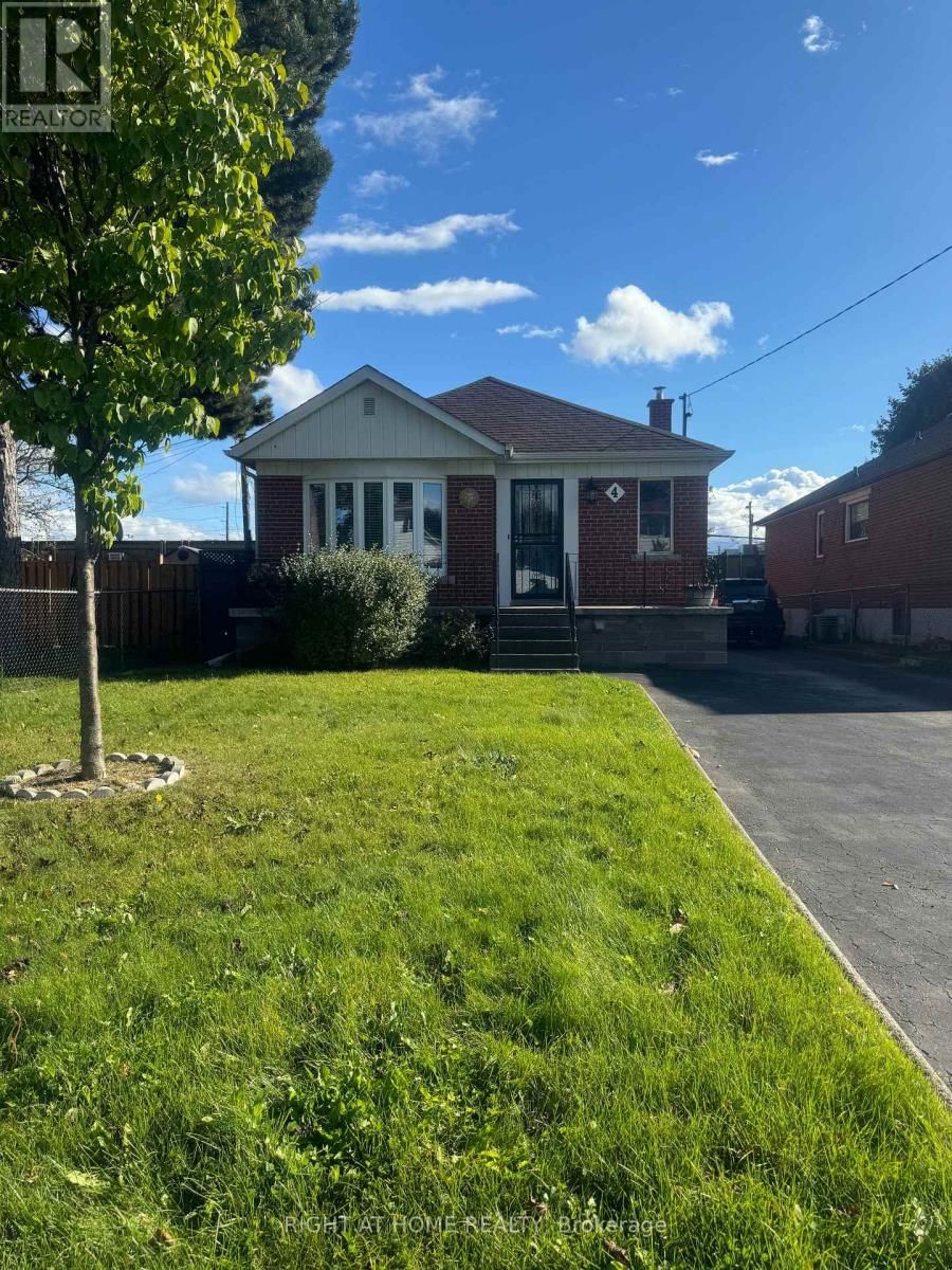 4 WARINGSTOWN DRIVE Image 1