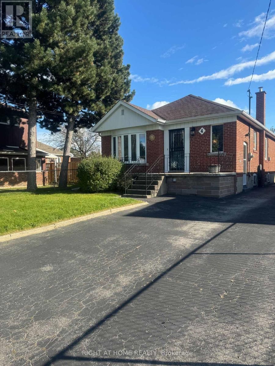 4 WARINGSTOWN DRIVE Image 3