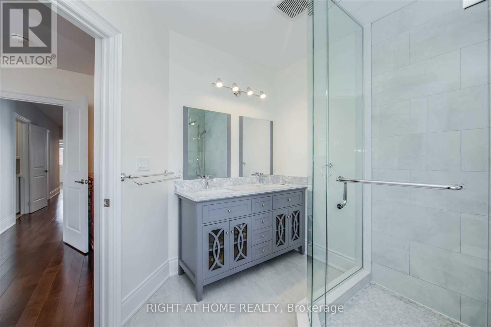 Main - 484 DONLANDS AVENUE Image 12