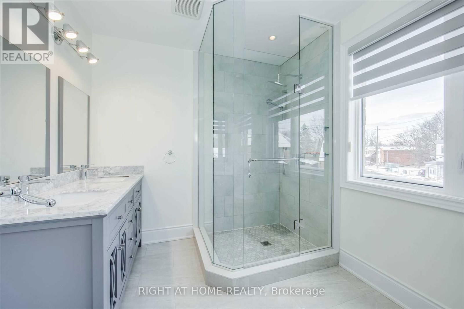 Main - 484 DONLANDS AVENUE Image 13