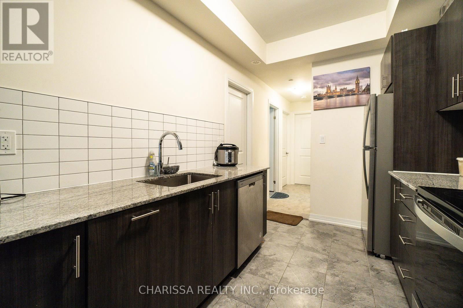 33 - 30 LIBEN WAY Image 18