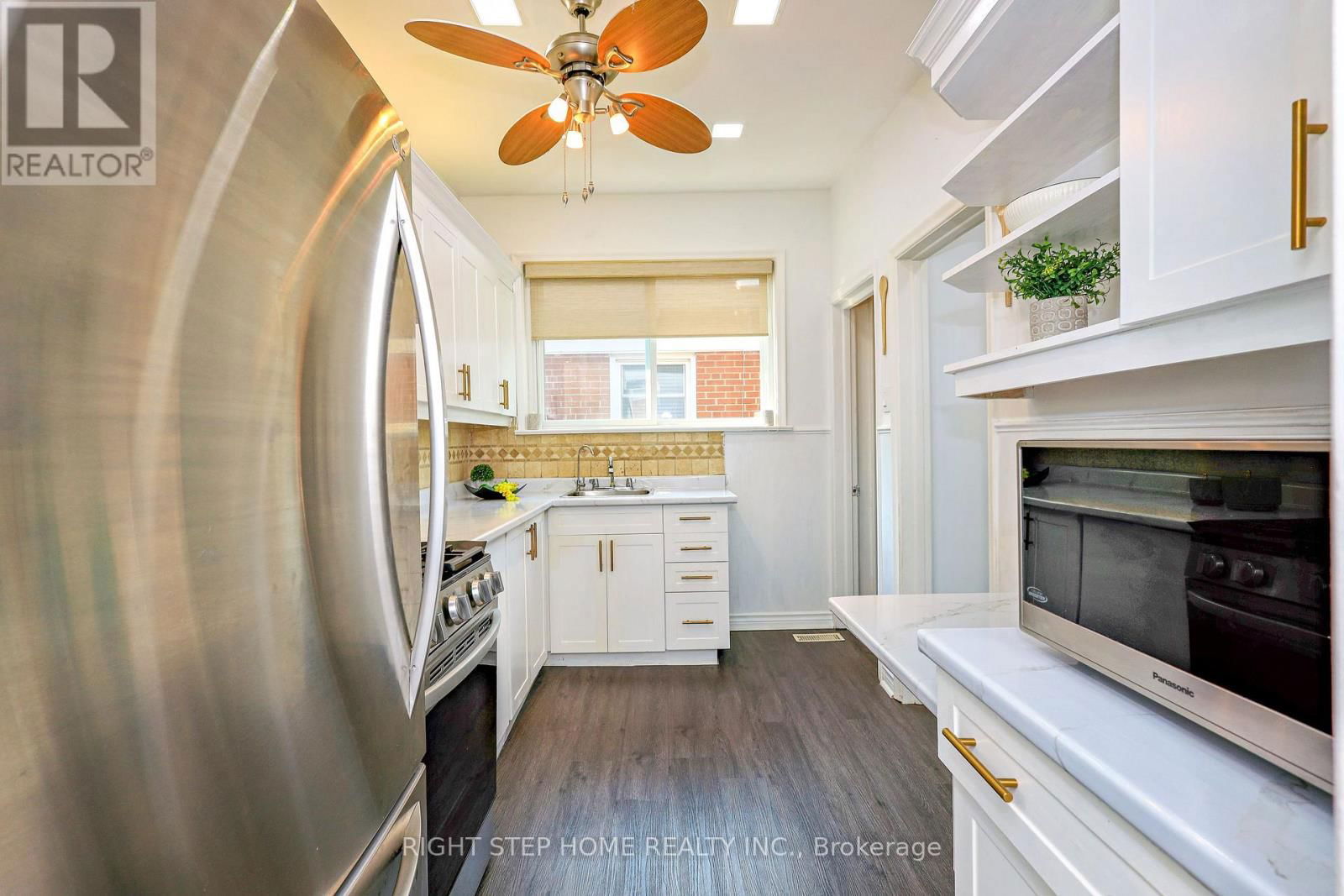 137 BENLEIGH DRIVE Image 11
