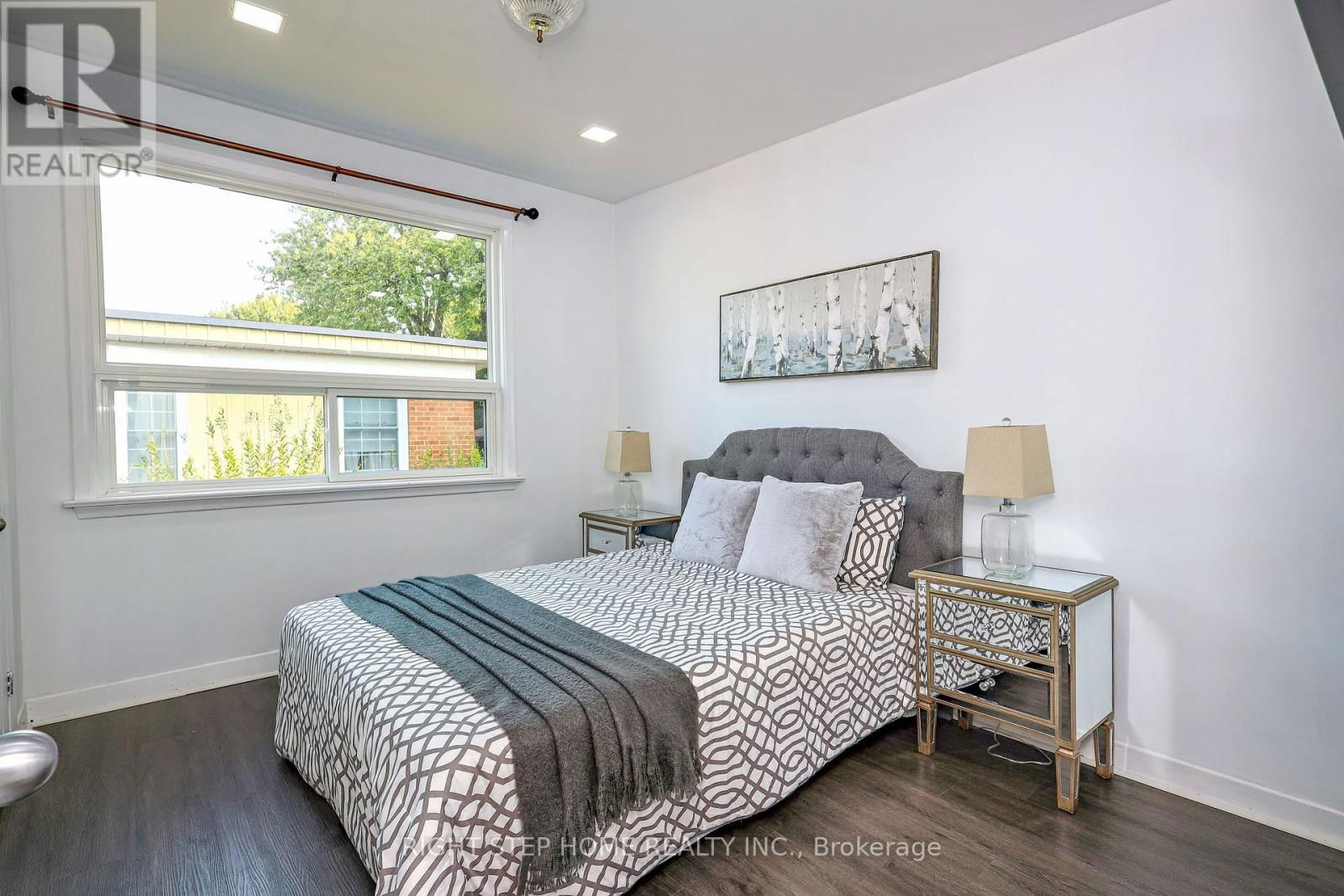 137 BENLEIGH DRIVE Image 12
